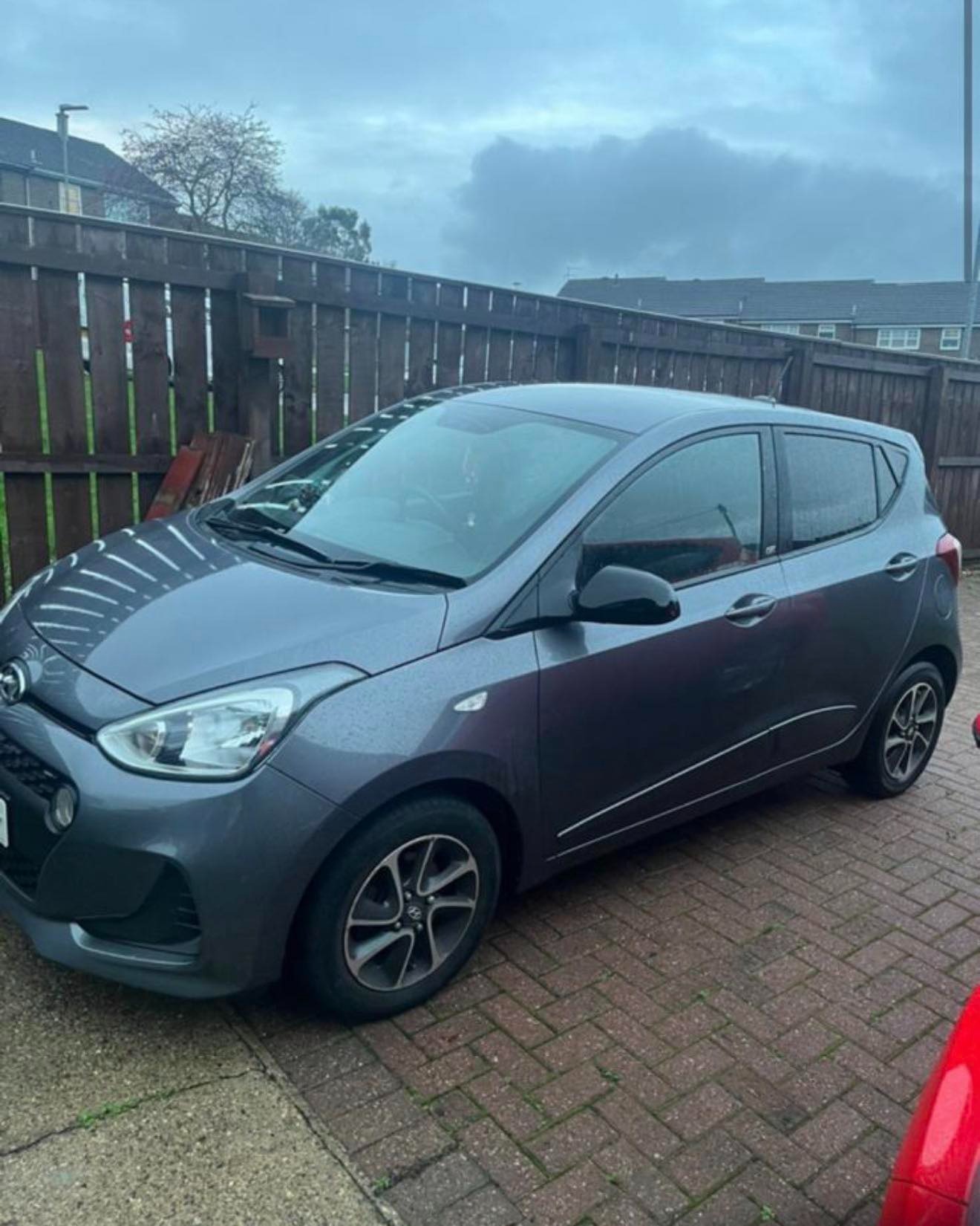 Used Hyundai i10 2018 for sale - 76707386: Photo 1