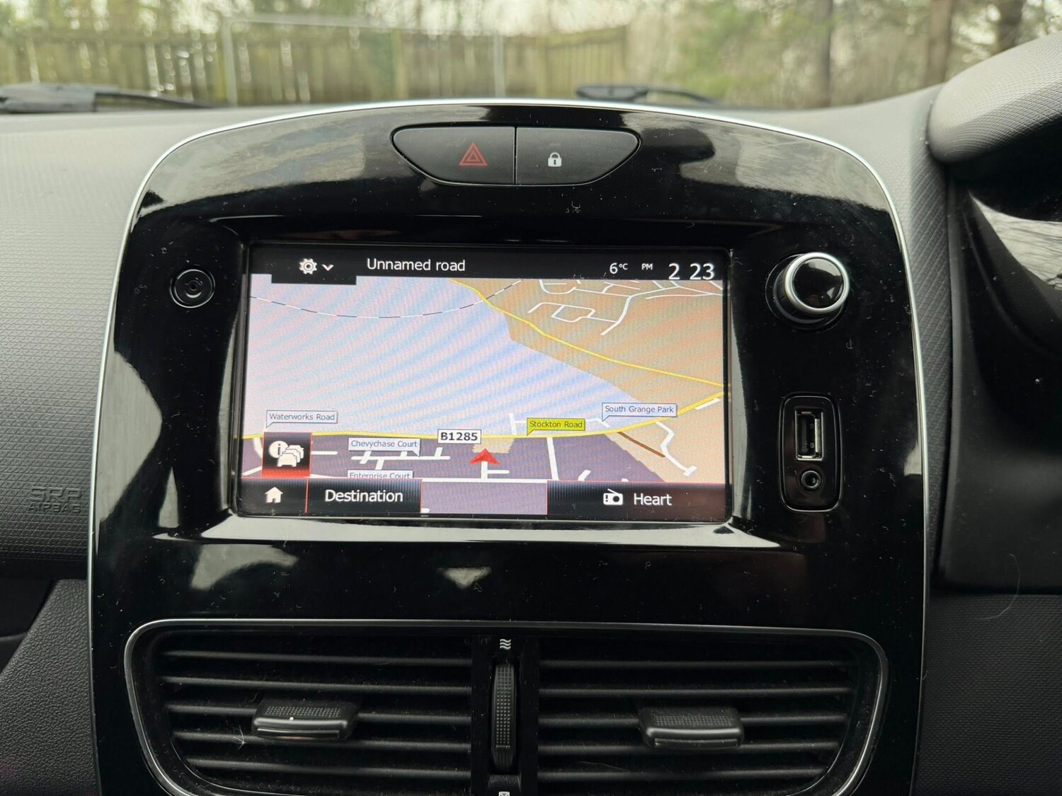 Used Renault Clio 2018 for sale - 77363789: Photo 14