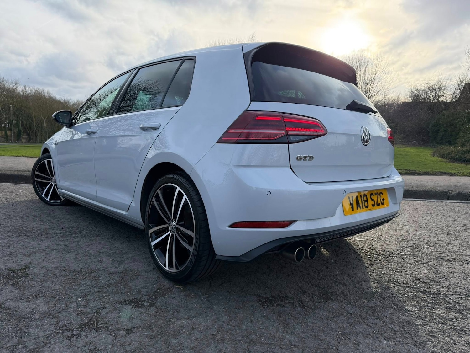 Used Volkswagen Golf 2018 for sale - 77628427: Photo 3