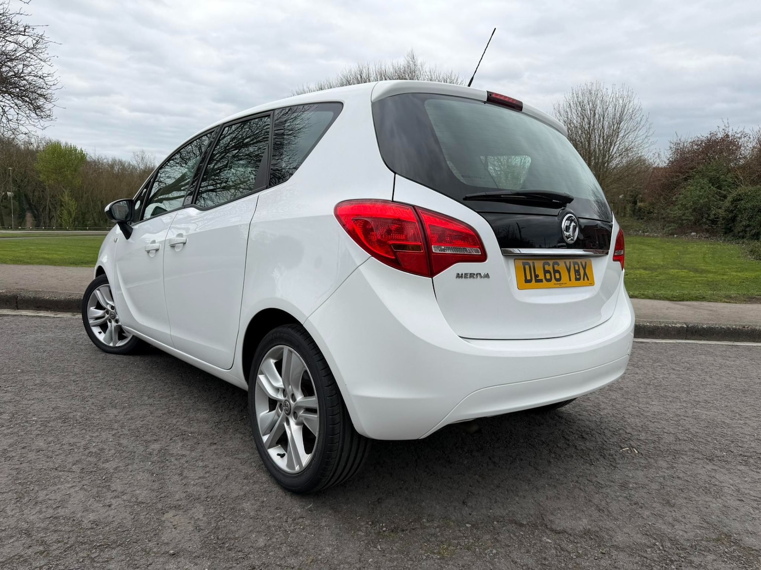 Used Vauxhall Meriva 2016 for sale - 78094764: Photo 3