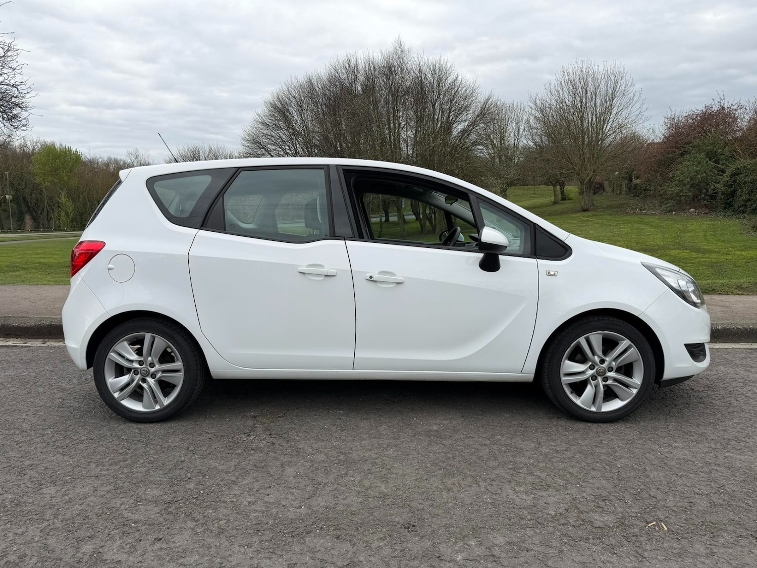Used Vauxhall Meriva 2016 for sale - 78094764: Photo 6