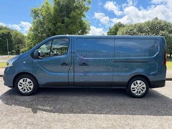 Used Renault Trafic 2020 for sale - 79053797: Photo