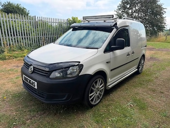 Used Volkswagen Caddy 2013 for sale - 79207344: Photo