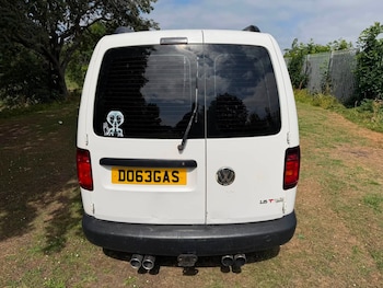 Used Volkswagen Caddy 2013 for sale - 79207344: Photo