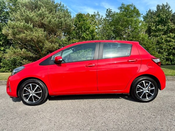 Used Toyota Yaris 2019 for sale - 75374638: Photo 2