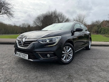 Used Renault Megane 2017 for sale - 79053804: Photo