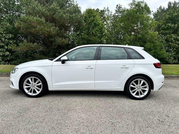 Used Audi A3 2018 for sale - 75375244: Photo 2