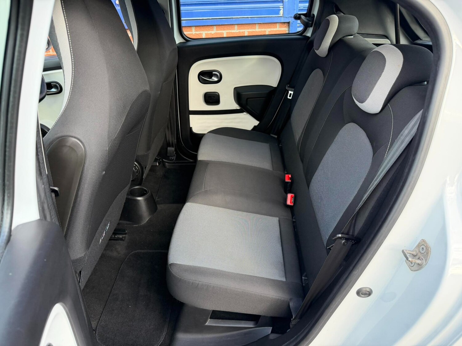 Used Renault Twingo 2014 for sale - 78209925: Photo 12