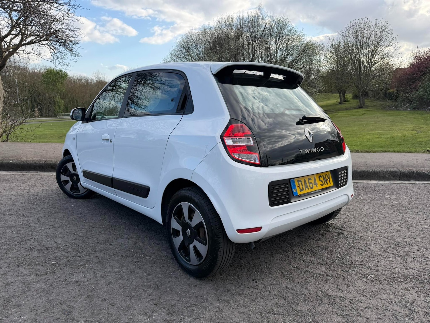 Used Renault Twingo 2014 for sale - 78209925: Photo 3