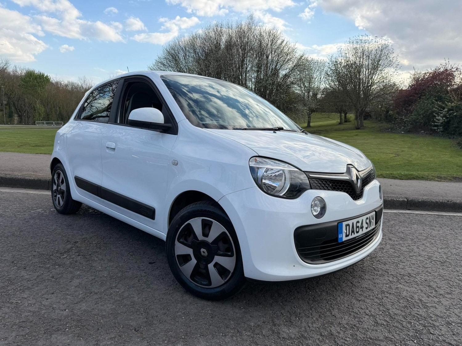 Used Renault Twingo 2014 for sale - 78209925: Photo 7