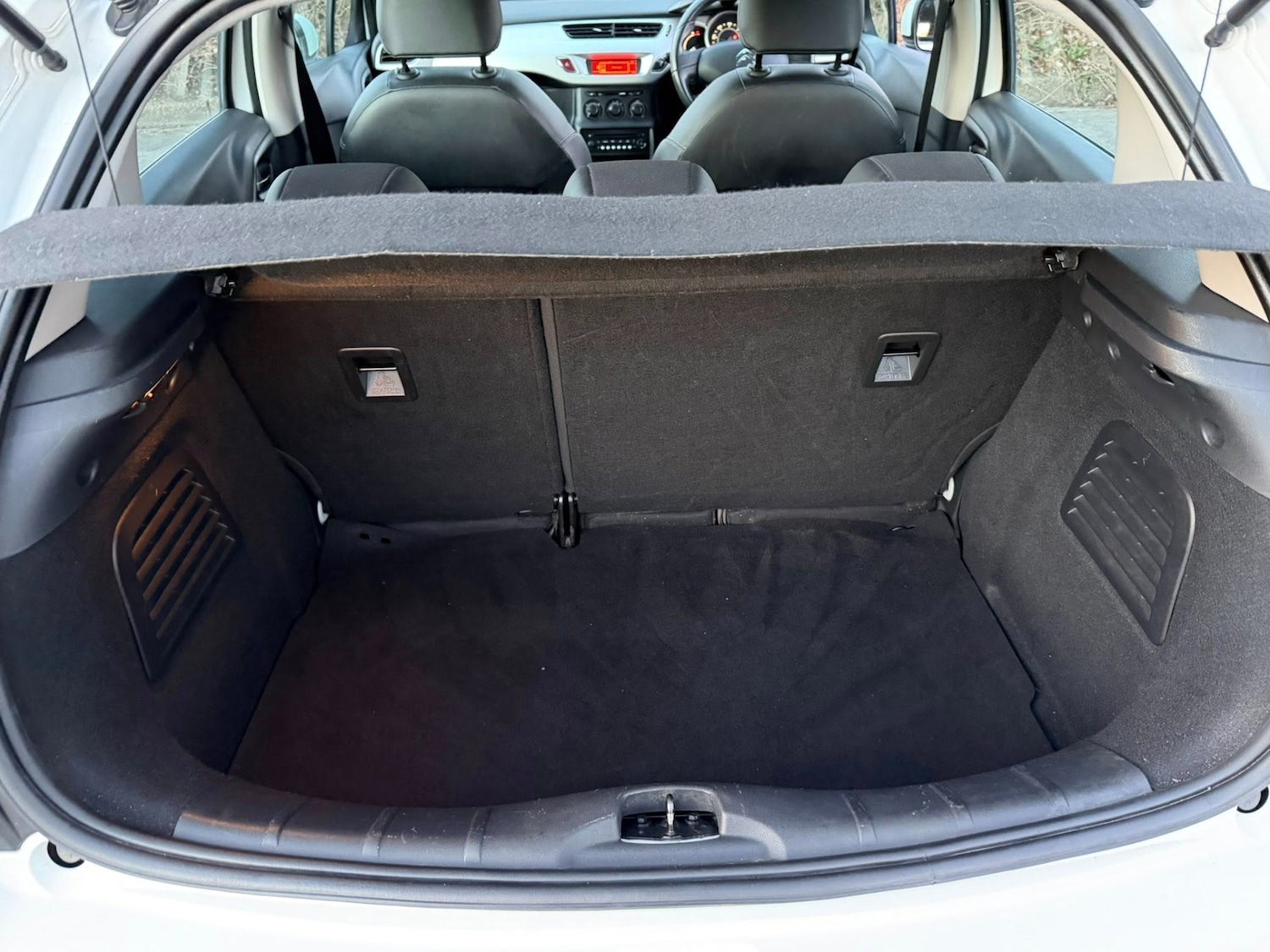 Used Citroen C3 2012 for sale - 77763057: Photo 14