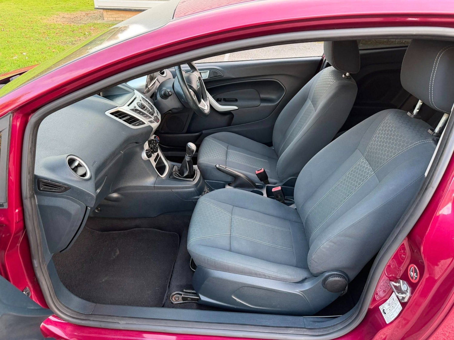 Used Ford Fiesta 2012 for sale - 76941895: Photo 11