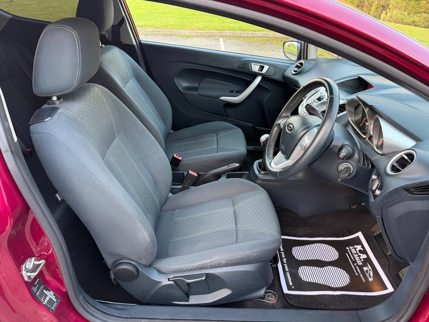 Used Ford Fiesta 2012 for sale - 76941895: Photo 9