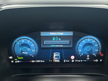 Used Ford Kuga 2025 for sale - 76682212: Photo