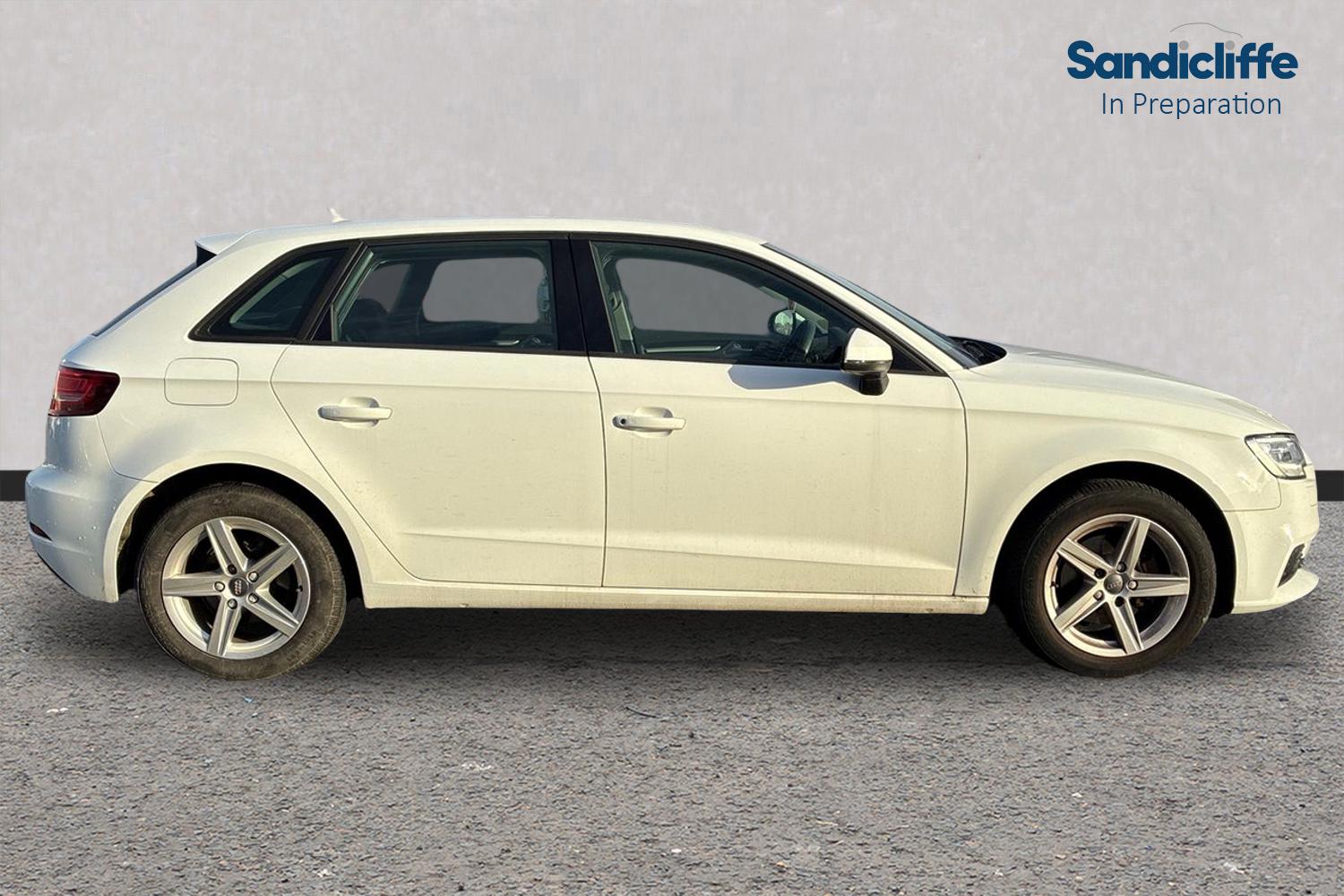 Used Audi A3 2016 for sale - 76896765: Photo 2