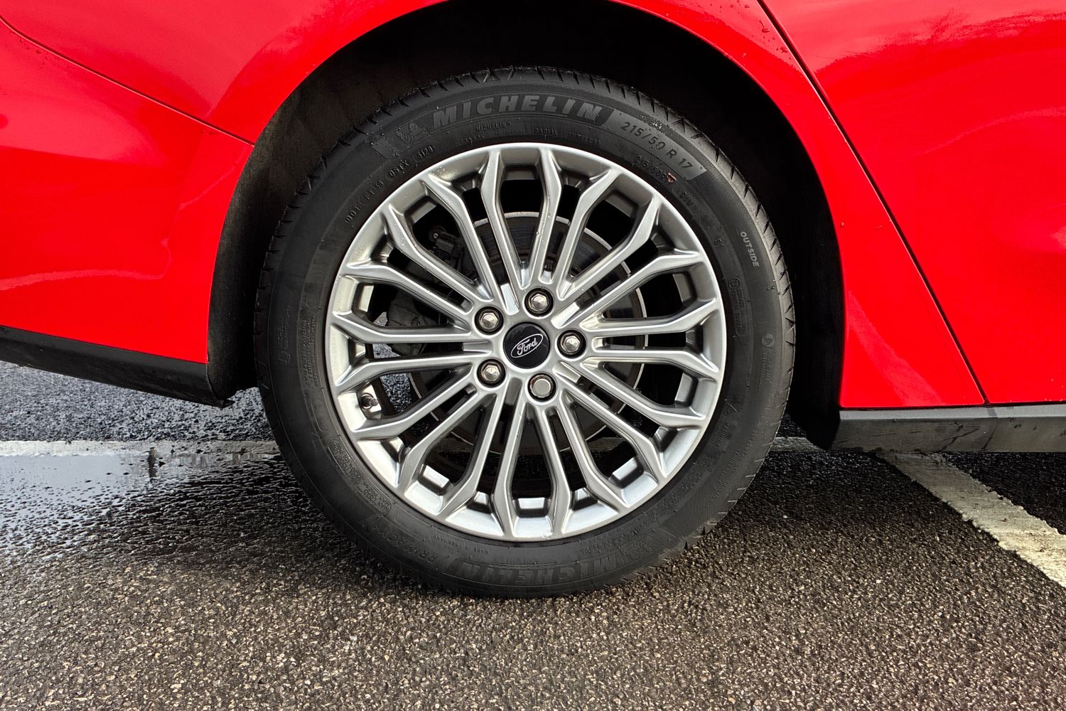 Used Ford Focus 2020 for sale - 77357100: Photo 11