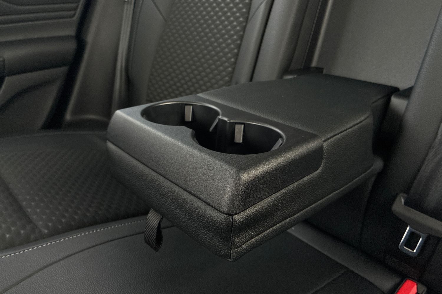 Used Ford Focus 2020 for sale - 77357100: Photo 34