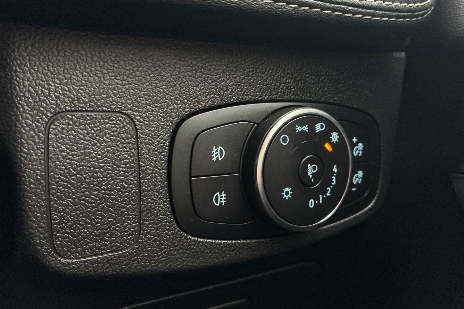 Used Ford Focus 2021 for sale - 75996132: Photo 42