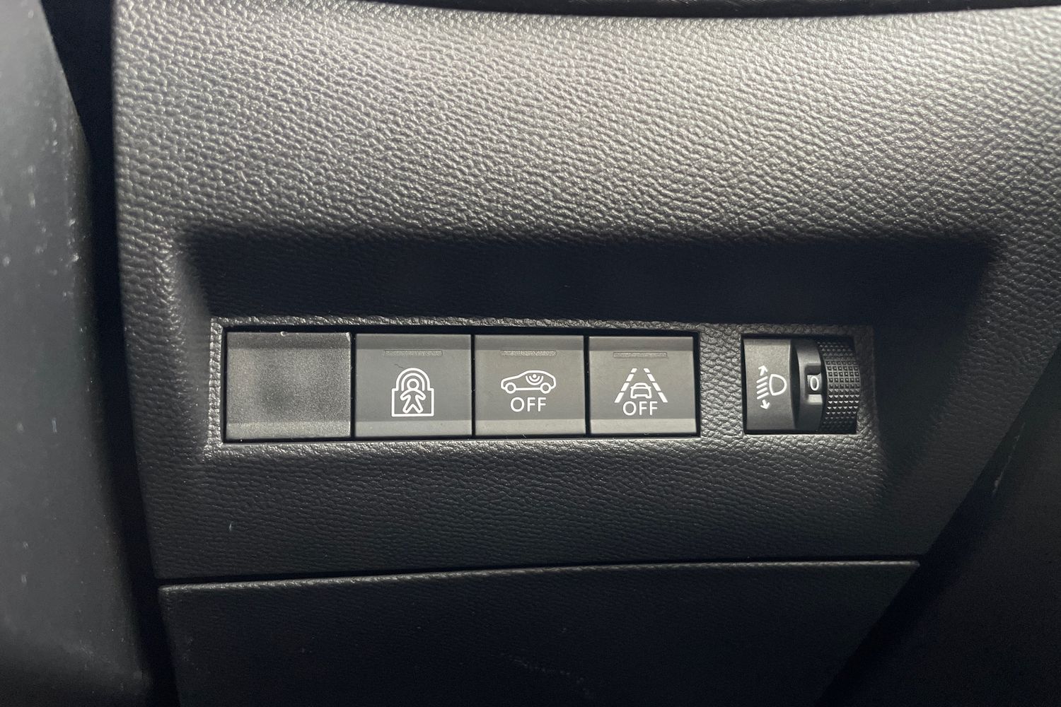 Used Peugeot 208 2020 for sale - 76663592: Photo 36