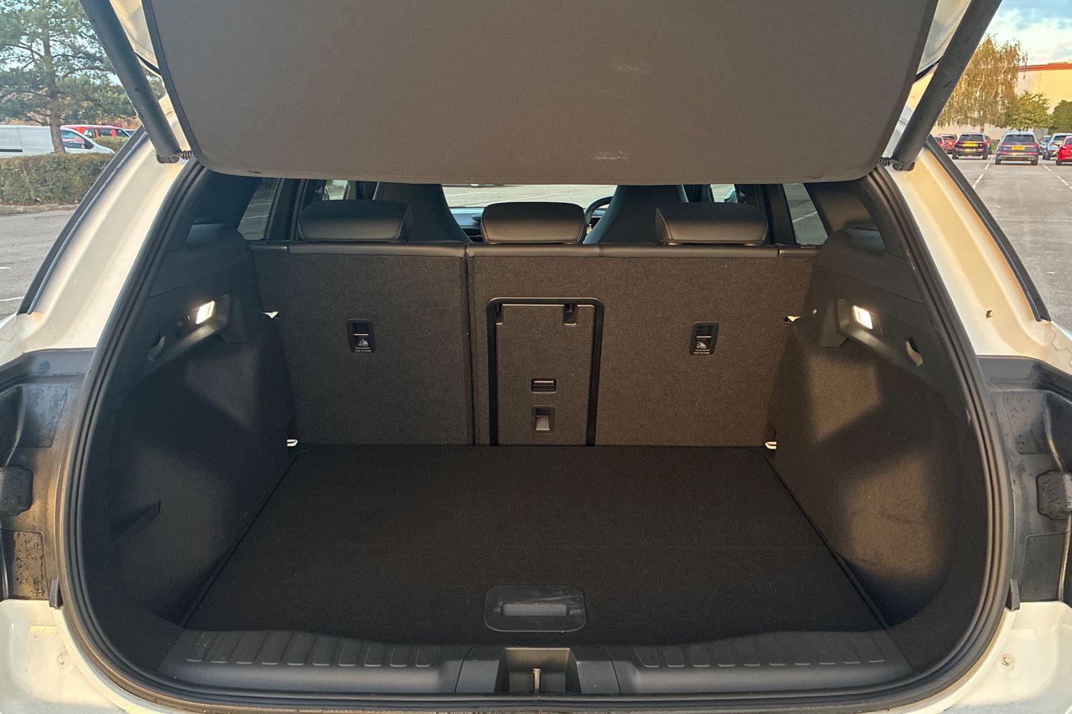 Used Ford Explorer 2025 for sale - 77027843: Photo 14