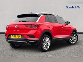 Used Volkswagen T-Roc 2018 for sale - 77538709: Photo