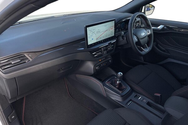 Used Ford Focus 2025 for sale - 76216431: Photo 13