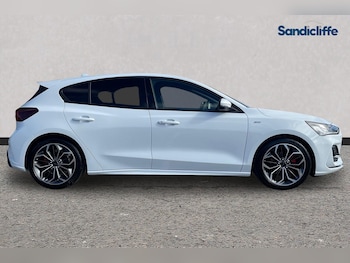 Used Ford Focus 2025 for sale - 76216431: Photo 3