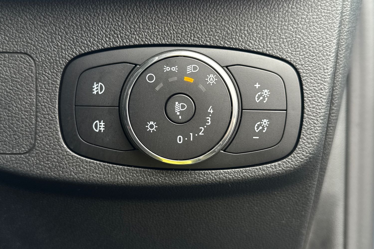 Used Ford Focus 2023 for sale - 78070695: Photo 29