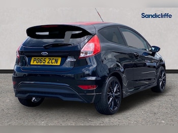 Used Ford Fiesta 2015 for sale - 78480115: Photo