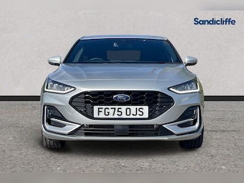 Used Ford Focus 2025 for sale - 76216432: Photo 2