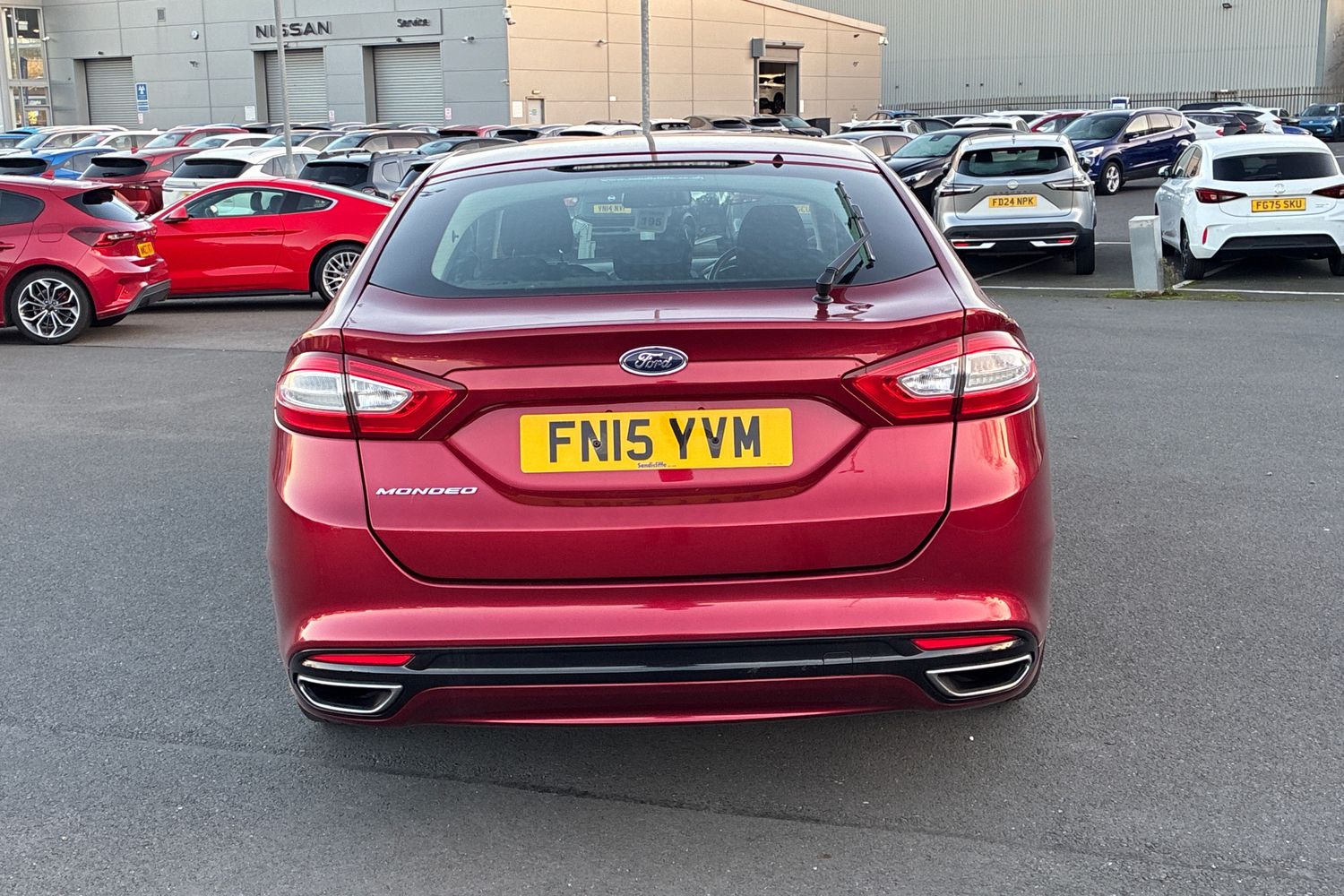 Used Ford Mondeo 2015 for sale - 76618406: Photo 4