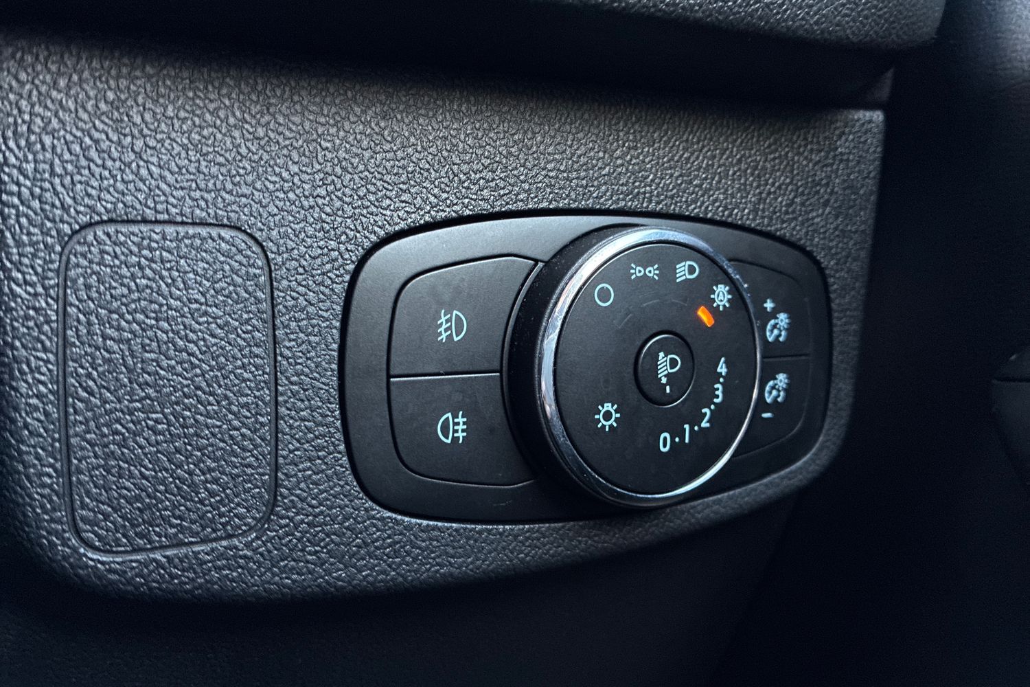 Used Ford Focus 2023 for sale - 77096863: Photo 37