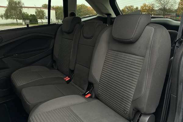 Used Ford Grand C-Max 2015 for sale - 76216452: Photo 14