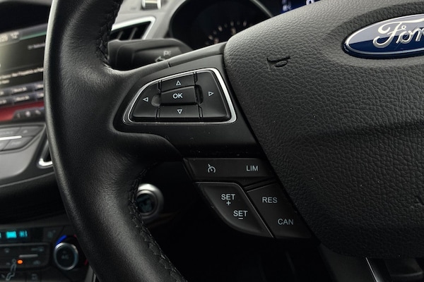 Used Ford Grand C-Max 2015 for sale - 76216452: Photo 40