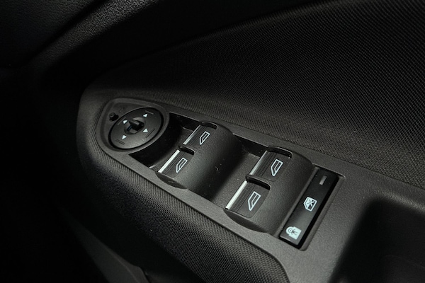 Used Ford Grand C-Max 2015 for sale - 76216452: Photo 45