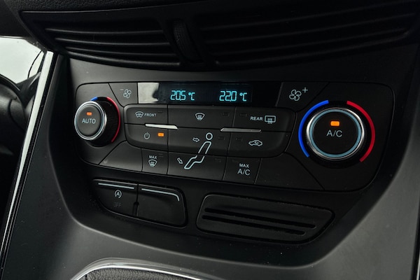 Used Ford Grand C-Max 2015 for sale - 76216452: Photo 52