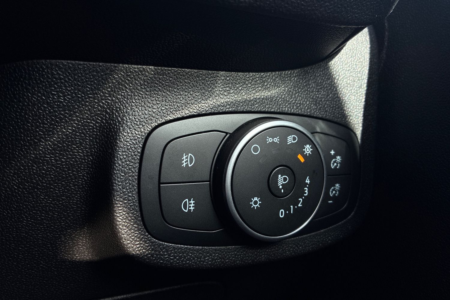 Used Ford Fiesta 2019 for sale - 76605437: Photo 39