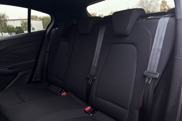 Used Ford Focus 2019 for sale - 76212140: Photo 14
