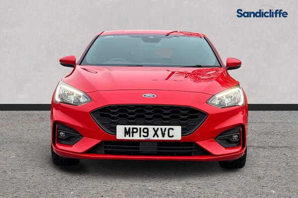 Used Ford Focus 2019 for sale - 76212140: Photo 2
