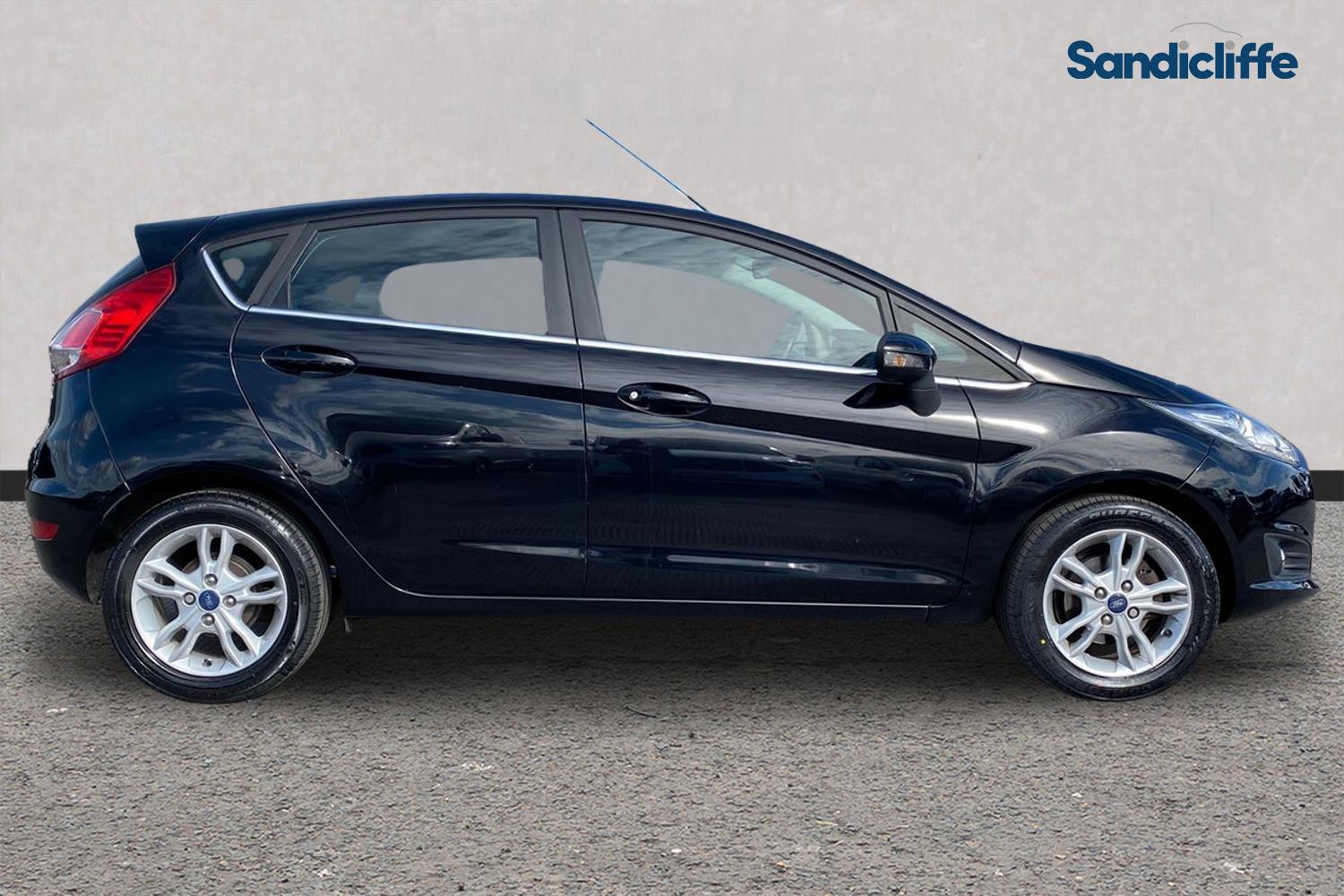 Used Ford Fiesta 2016 for sale - 78045388: Photo 3