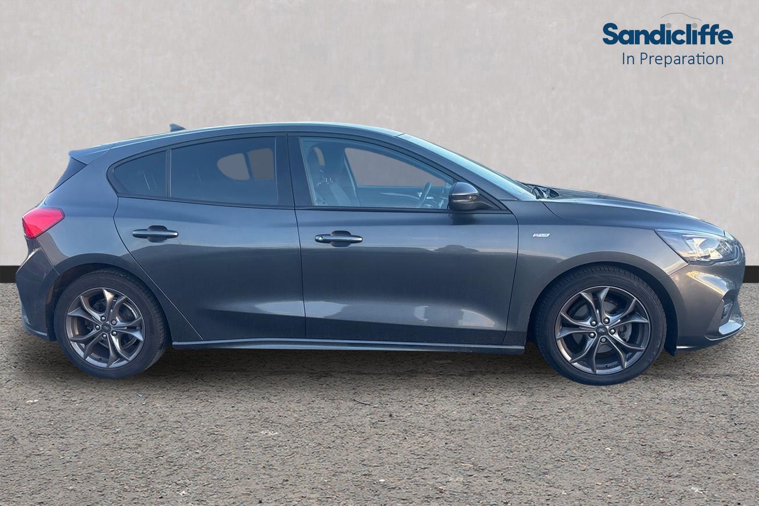 Used Ford Focus 2020 for sale - 77730802: Photo 2