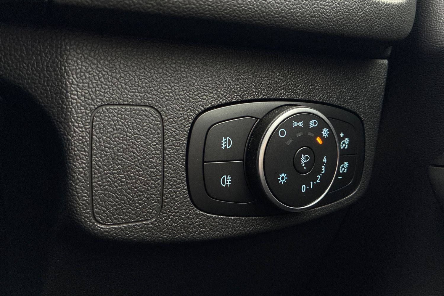 Used Ford Focus 2021 for sale - 76643280: Photo 39