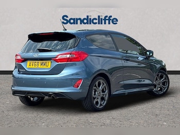 Used Ford Fiesta 2018 for sale - 75512775: Photo