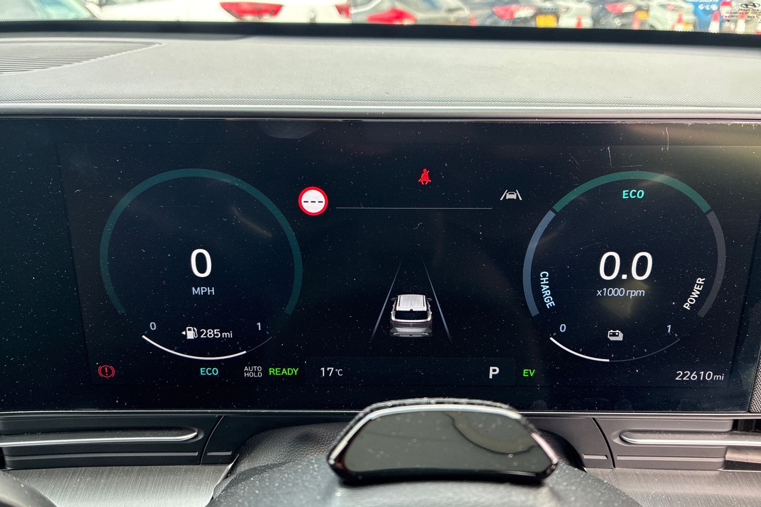 Used Hyundai KONA 2024 for sale - 78092716: Photo 3