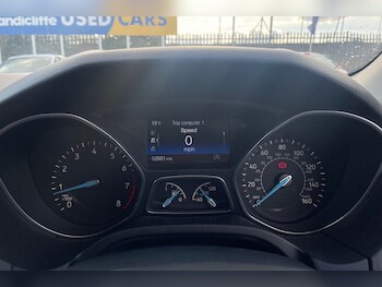 Used Ford Focus 2017 for sale - 75891685: Photo