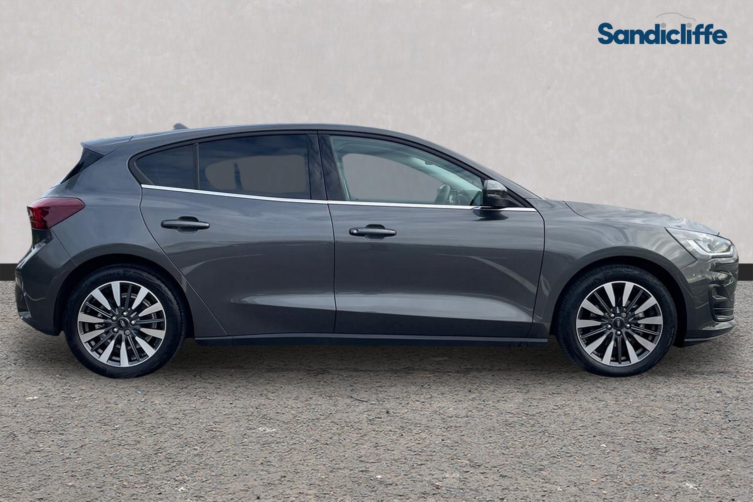 Used Ford Focus 2023 for sale - 76470857: Photo 3