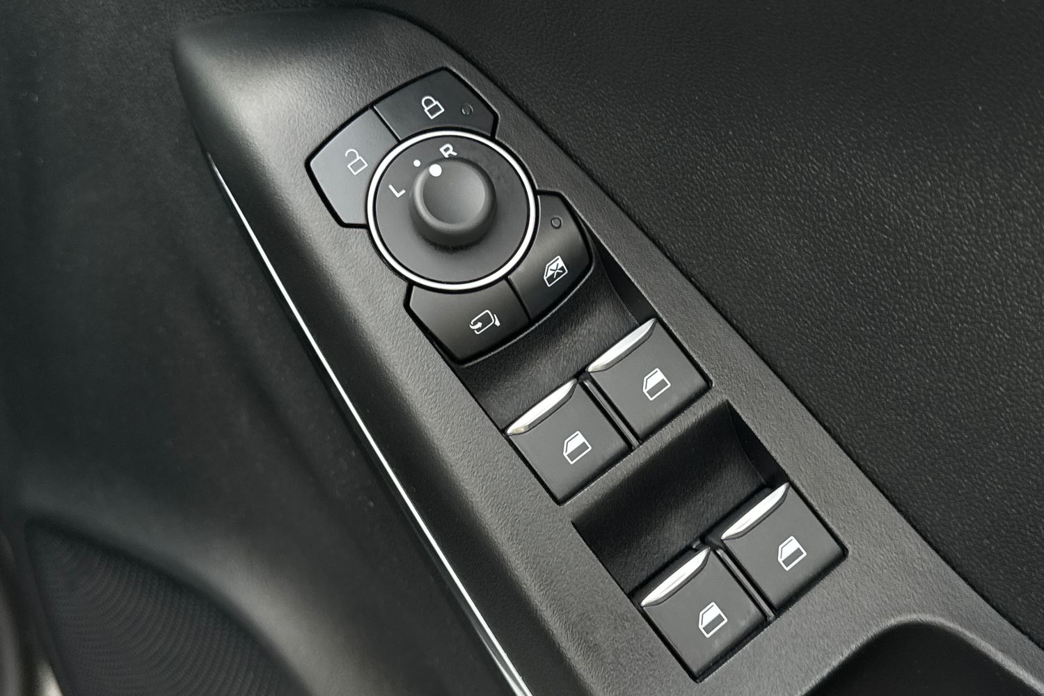 Used Ford Puma 2023 for sale - 78092677: Photo 28