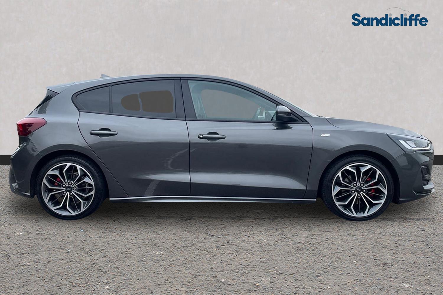 Used Ford Focus 2023 for sale - 76110238: Photo 3