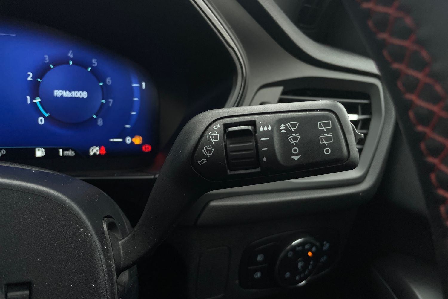 Used Ford Focus 2023 for sale - 76110238: Photo 36