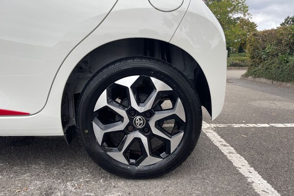 Used Toyota AYGO 2019 for sale - 76120422: Photo 18